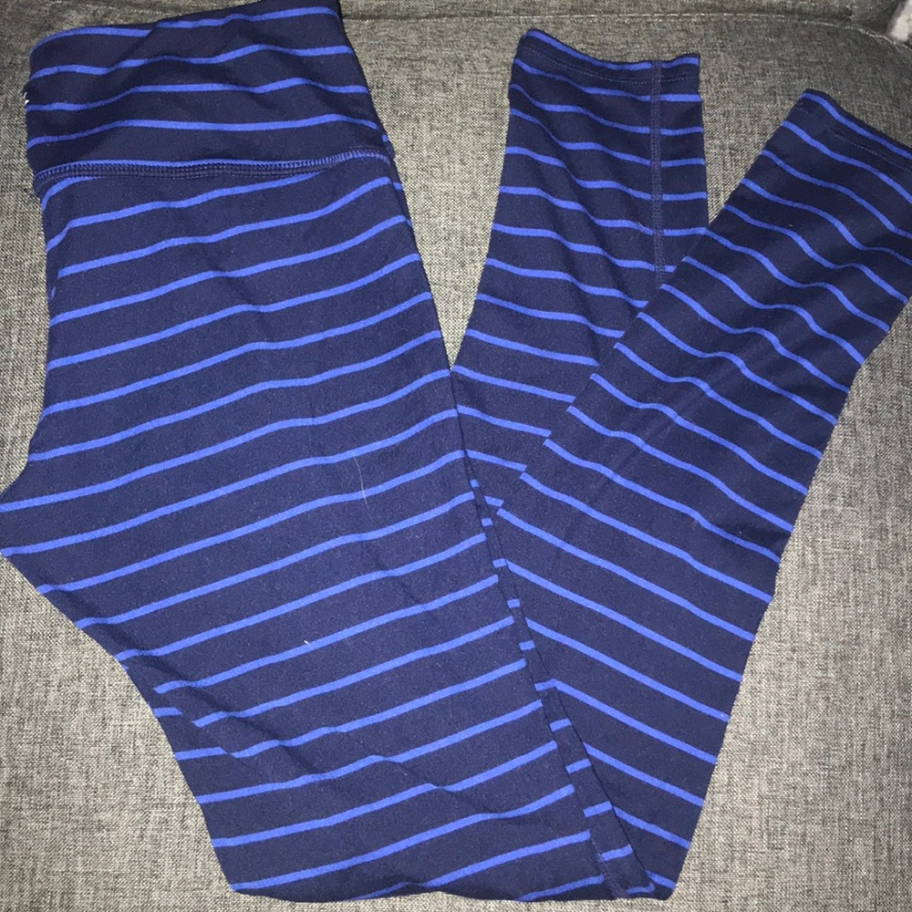 Athlete leggings 🌊 must sell by aug 1!